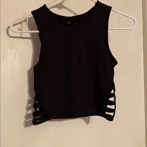 Crop top